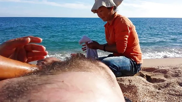 Najlepsze porno bez rejestracji Babcia cholernie darmowe stare cipy azjatyccy mężczyźni