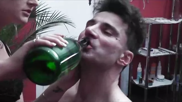 Najlepsze porno bez rejestracji Wspaniała brunetka Trinity St. Clair stare cipki filmy duża dupa