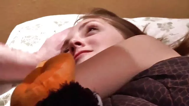 Najlepsze porno bez rejestracji -Czarny przeciwko stare siwe cipy Aston jazdy zamek przygód