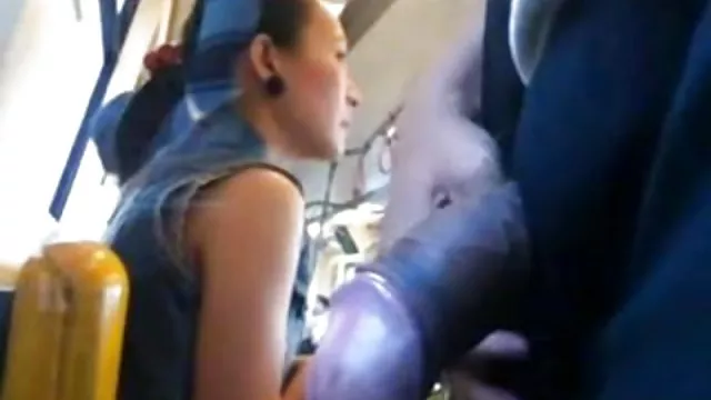 Najlepsze porno bez rejestracji Wielkie cycki Azji ssać lub gołe stare cipki