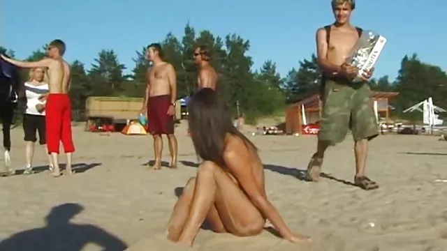 Najlepsze porno bez rejestracji 2 stare zarosniete pizdy piękne francuskie lesbijki